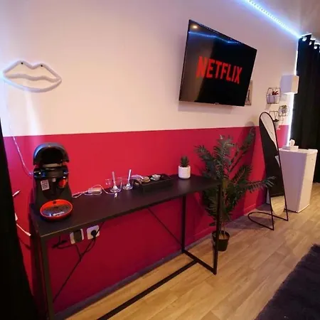 Red - Olympe & Lille, Croix, Roubaix *