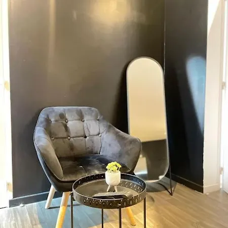 Red - Olympe & Lille, Croix, Roubaix