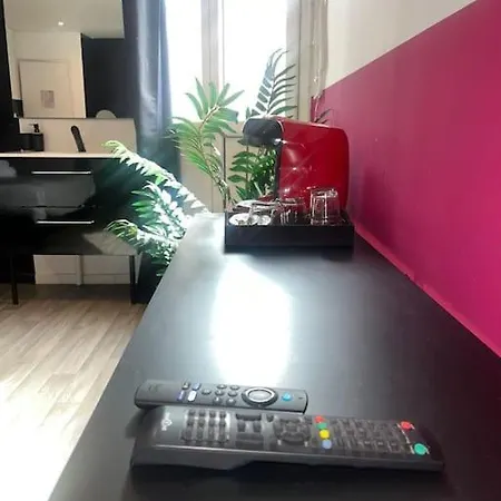 Red - Olympe & Lille, Croix, Roubaix *